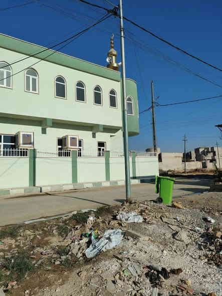 ارض للبيع حي الملايين الثانية خلف جامع موفق شي 
تقطيع ابوفهد 
160متر
***********
