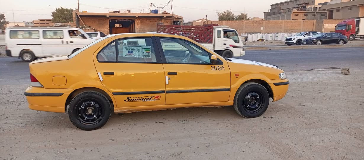 سلام عليكم سمند للبيع موديل 12 رقم بغداد نكليزي بسمي تحويل مباشر هزه جديده هيئة وغرامات مصفرة سنويه28 مكينه تبريد ثلج ❄️❄️ صدر جديد تخم تاير جديد السيارة بيها تصليح هلالات السعر 30وبيه مجال بسيط العنوان بغداد العبيدي الرقم *********** ملاحظة غير متواجد علاالفيس
