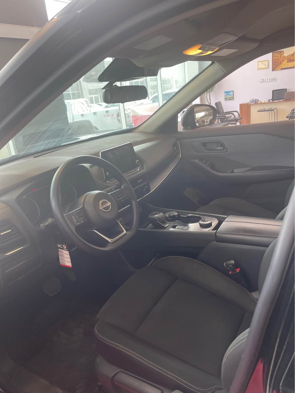 نيسان روك 2023 كلين تايتل 
لون سيارة : اسود 
مواصفات السيارة: بصمة تشغيل - ويلكب قياس 17 - رادار - شاشة - حاسات خلفي - كامرة - تحكم ستيرن - تبريد خلفي - بريك بصمة - اوتو هولد 

ممشى السيارة 48000km
للتواصل معنا مع قسم المبيعات :
***********
سعر : ١٦٠ وەرەقە السليمانية, العراق
