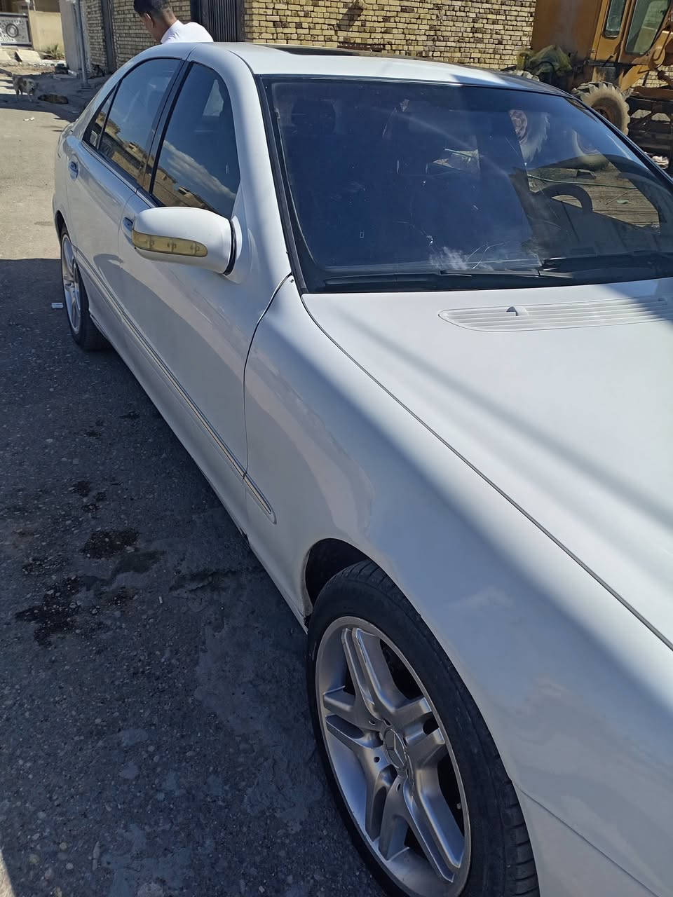 البيع 
مار سدس ٢٠٠٤ مكفوله الترقيم فول مواصفات أدوات كفاله من صبغ وتبديل وضربه والكص السعر ٤٨ محتاج الاتصال *********** ميسان الميمونه
