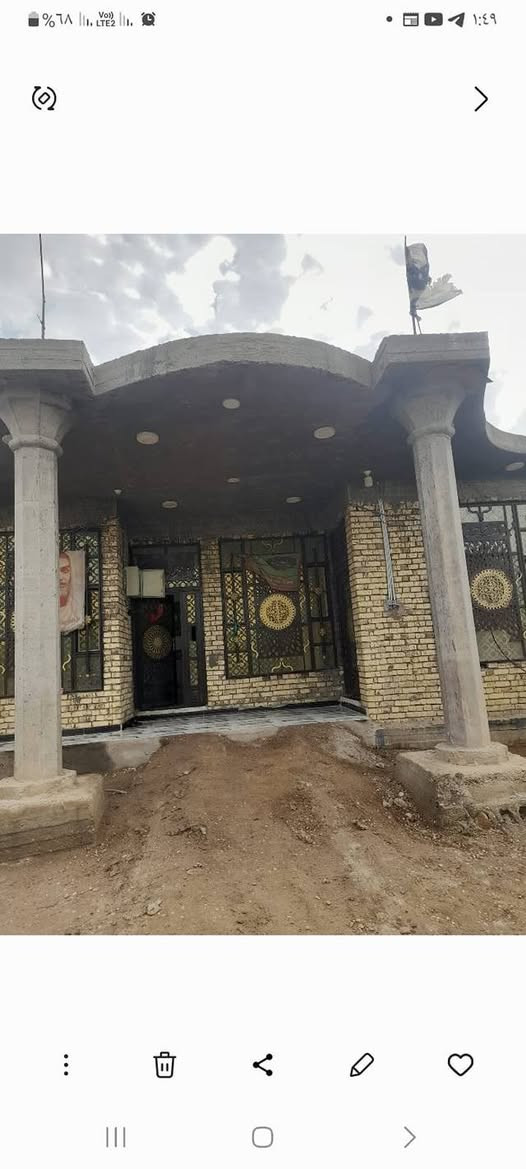 السلام عليكم ورحمة الله وبركاته 2 دونم البيع  معه دار  طابوك المساعه 195متر جااهز اسعر فقط ع رقم *********** الكوت البسروكيه
