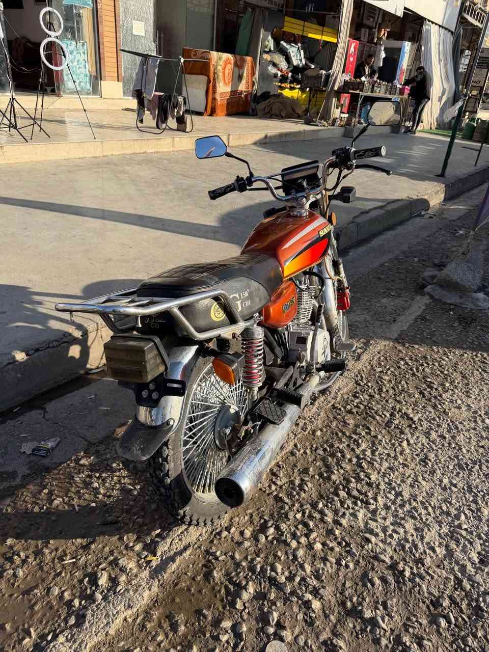 هیچ کێشەی نیە بەس دەبلی دەوێ مەکینەکەپس خاوێن ماڵی دۆستە
*********** أربيل, العراق
