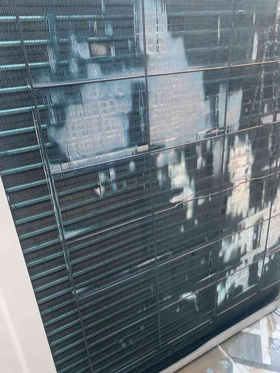 السلام عليكم سبلت نوع بناسونيك ماليزي للبيع جهاز بدون تدفه فقط تبريد غاز 22 مقفول تبريده اذ مو ثلج اسال عليه جهاز شغال وعلى الفحص سعره 300 وبي مجال شي قليل ماطور ماته لبلادي مكاني بغداد لكريعات *********** ملاحضه بدون بواري الجهاز فقط داخليه وخارجيه وريمونت وتعلاكه الجهاز طنين حقيقي مو كلاوات مثل باقي السبالت مكتوب شكل وماطوره شكل
