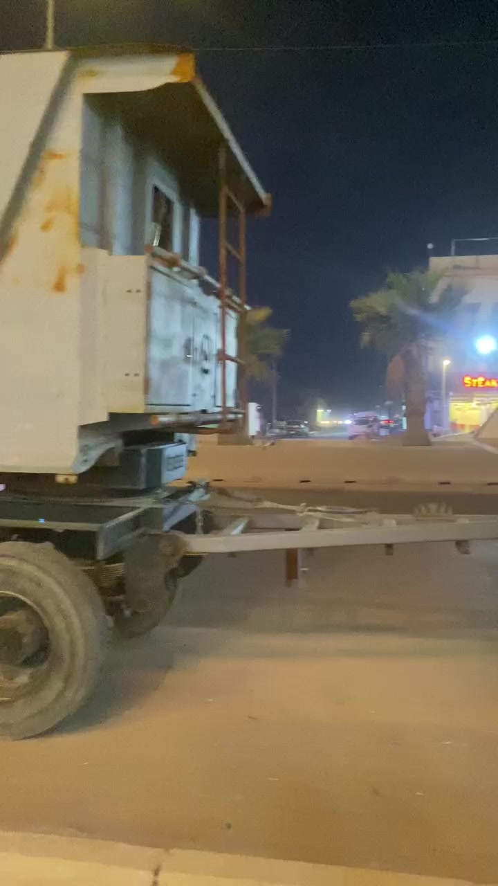 للبيع عربانه مناسبه جدا حداديه جديده ٣دناكير تايرات لوره نضاف  مستعجل عليه   ***********/***********   إلا ستفسار  على  رقم
