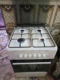 يوجد أدوات منزليه للبيع  الغرفه كامله معه الدوشك. التصال. 07777130688 ...