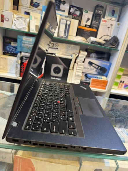 📌 متوفر كمية | Lenovo ThinkPad T450
💻 Lenovo ThinkPad T450 – ثنكباد عملي وقوي

🔹 المعالج: Intel Core i5 – الجيل الخامس U
🔹 الرام: 8GB DDR3
🔹 التخزين: SSD 256GB
🔹 الشاشة: 14 إنج
🔹 كرت الشاشة: Intel HD – مخصص للمهام اليومية والدراسة والعمل
🔹 الحالة: نظيف ومجرب

💰 السعر: 165 ألف فقط

📞 للتواصل واتساب: ***********
🛡️ ضمان 10 أيام استبدال من أي خلل
