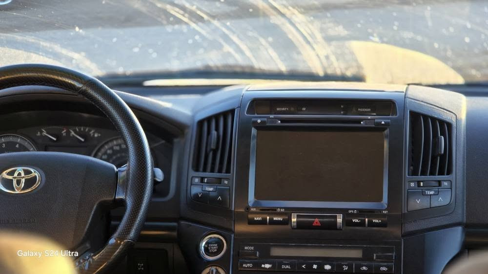 وەنەوشە 2008 فول عادی بێ بۆیاخ تەنها ساردی هەیە رەسمی سۆنەرەکەم داناوە  ، مەکینەی کراوەتەوە بەڵام بێ دووکەڵ و بێ سەرف  سەیارەیەکی جوان و رێکە رەقەم هەولێرە ، سەنەوی تازەیە تاکو مانگی 8 ،2030

جكسارة 2008فول عادي بدون صبغ اشويه بي بارد محرك مفتوح بس بدون صرف بخار سياره حلوه جاهزه سنويه جديد لحد 2030

***********
*********** أربيل, العراق
