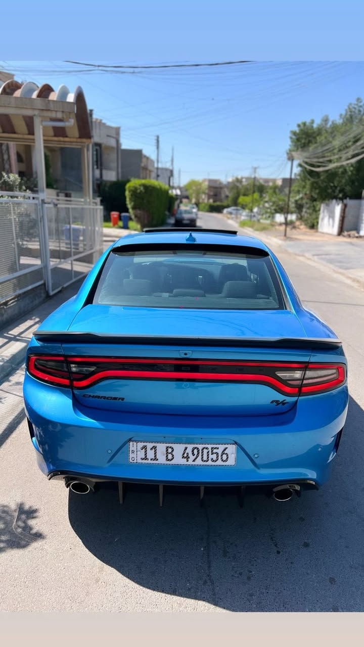 السلام عليكم جارجر 2023rt فوول فتحه رادار امامي وارد امريكي بيها صبغ صفحه وبيها رصعات بلقماره مال تحميل السياره جديده لغد وشاصي مكفول ماشيه 17 الف ميل السعر 20,000$ بيها مجال بسيط للشراي المكان السيديه ***********
