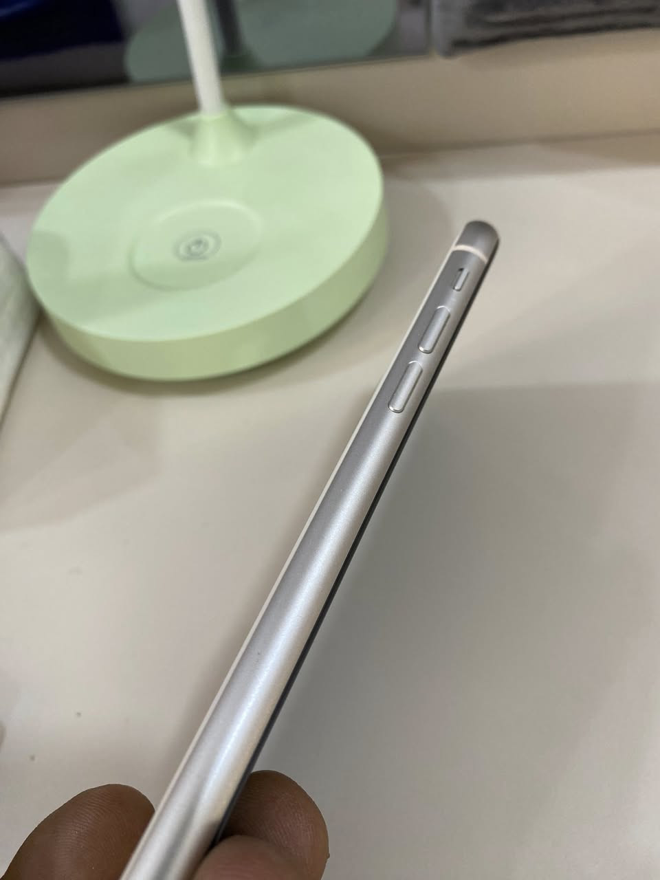 ايفون 11 عادي وتر مامفتوح
ذاكرة 128 بطارية97 
دبل خط CH 
نضافه100 
سعر 270 بي مجال قليل
للبيع او مراوس بأعلى منه وانطي فرق


**إذا كنت صاحب هذا الإعلان وتريد حذفه لأي سبب، رجاءا أرسل رسالة إلى الدعم الفني**