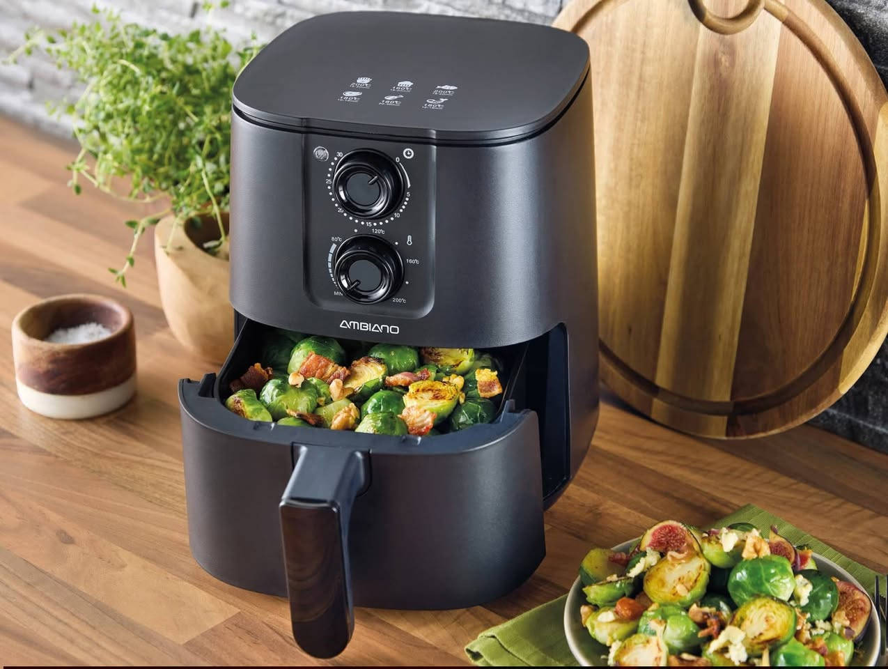 قلاية هوائية جديدة ما مستخدمة 
سعر مناسب جداً


**إذا كنت صاحب هذا الإعلان وتريد حذفه لأي سبب، رجاءا أرسل رسالة إلى الدعم الفني**