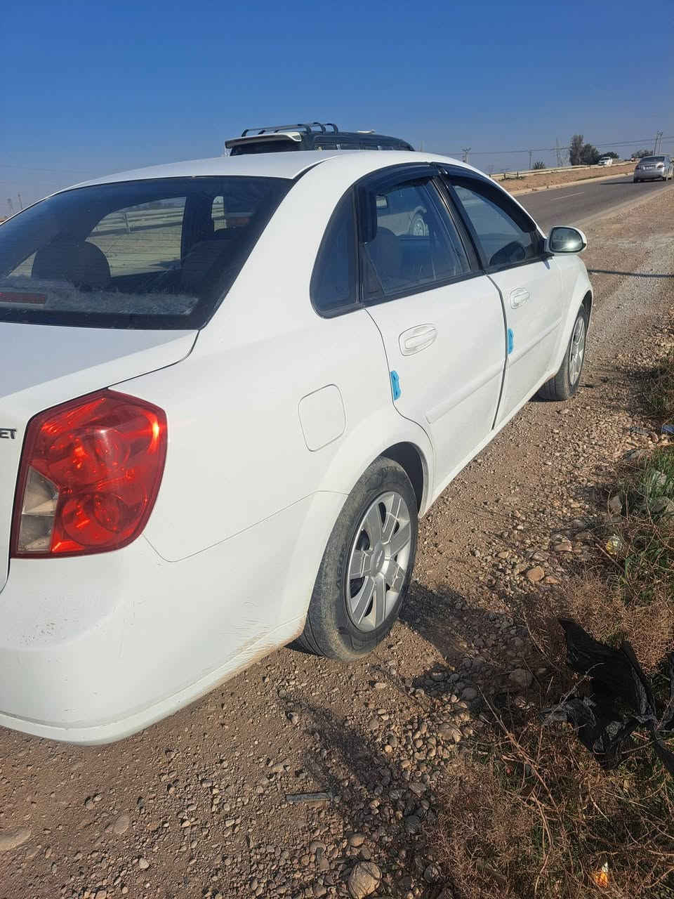 اوبترا موديل 2012 رقم اربيل رقم انكليزي كير عادي بيها شبر صبغ جاملغ الامامي الايسر السياره جاهزه كير ومكينه وحداديه جديده وشرط الفحص السياره استخدام شخصي  سعرها 83 وبيها مجال مكانها ديالى الاتصال***********
