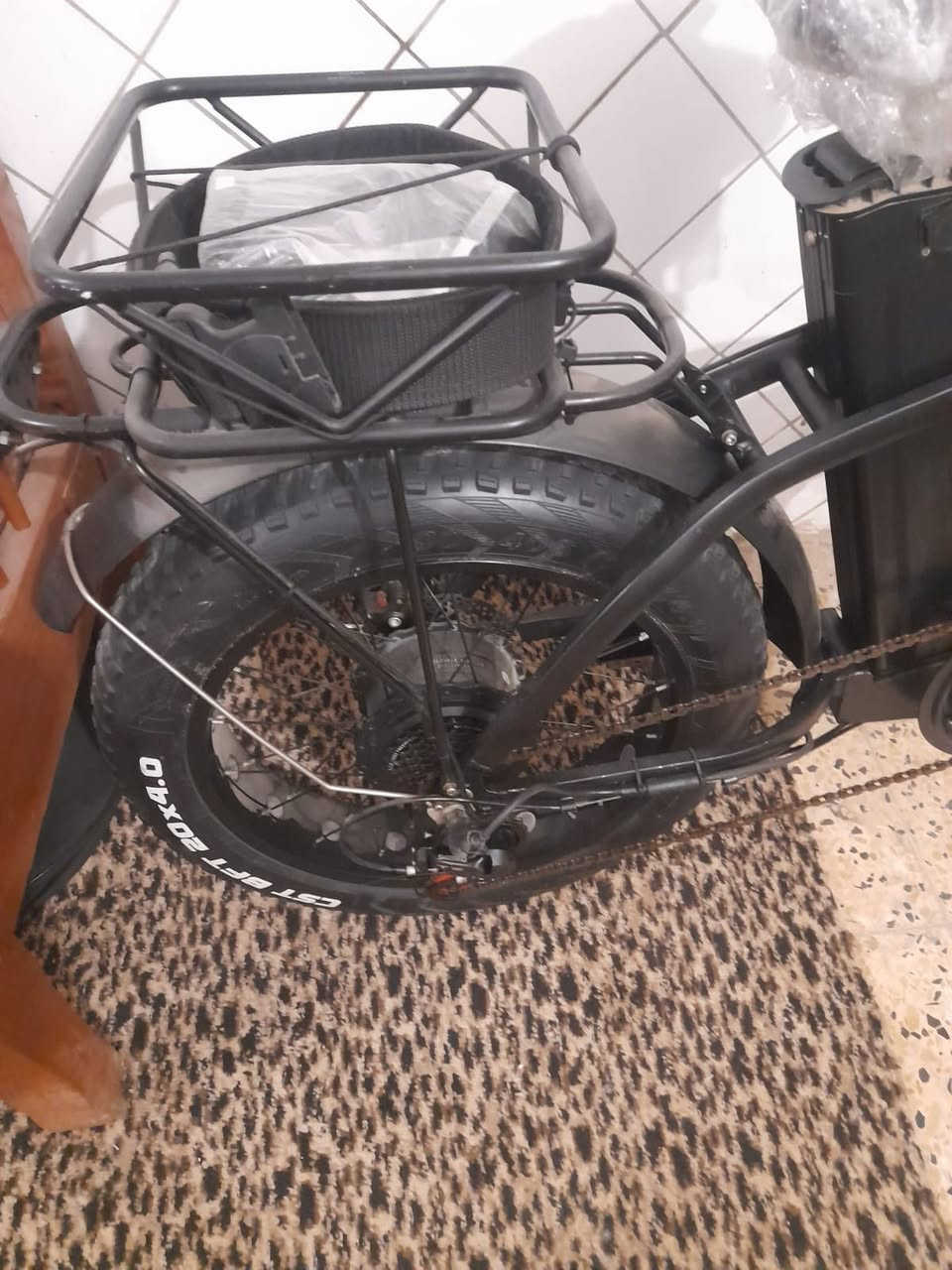 سلام عليكم للبيع دراجه شحن لوك اخو جديد ماخذه ١٠ورقات ابيع بمليون هاتف ***********
