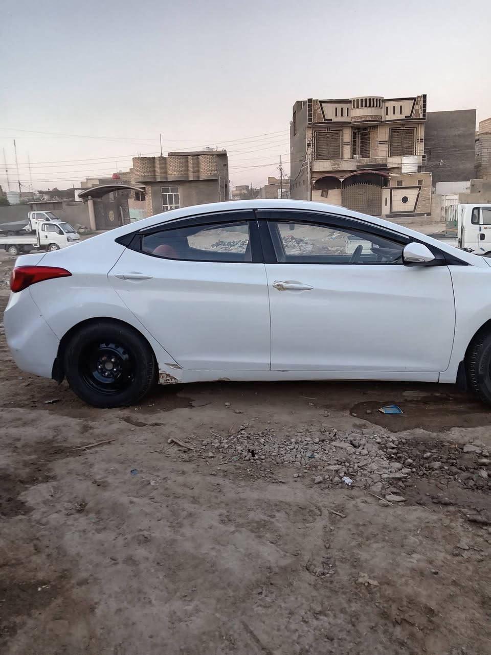النترا 2013سياره مكلوبه ومصلحه راعيهه متوفي سياره اصوليه. سعر60وبيه مجال مكان بابل الاستفسار***********غير متواجد خاص
