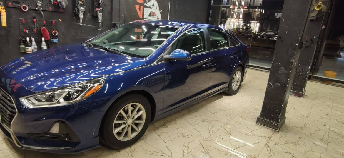 السلام عليكم
سوناته وارد بدون حادث 
مديل 2018 
رقم بصره نكليزي 
سنويه ل 30 
سيارة جديدة وجاهزه
شاشه كامره حساسات
دوشمه ارضيه كشنات 
ماشيه 100 الف
محرك 2400
كفاله محرك كير حداديه 
شراي يخابر ع رقم 
مامتواجد ع فيس
مكلف بنشر 
***********
