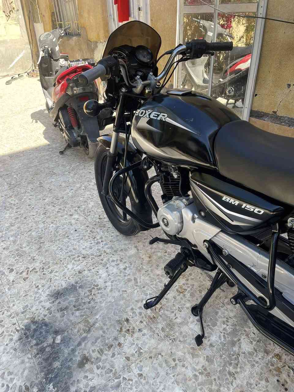 بوكسر ادوات موديل 2023 طك كارتون كفاله عامه من كلشي بعدهي زيرو كلشي شغال مكاني بصره كرمت علي سعر 900 وبيه مجال كلش قليل رقمي ***********
