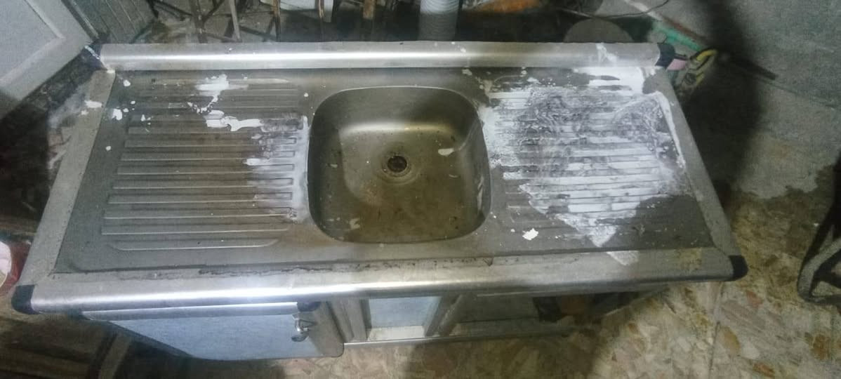 السلام عليكم ورحمه الله وبركاته ((طباخ فريش مصري مستعمل مع كاونتر للبيع الاستفسار موبايل *********** مكاني النجف الاشرف حي النصر
