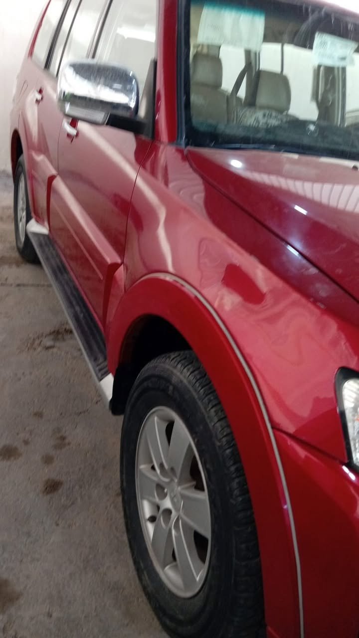 باجيرو 2008  7 راكب 6 سلندر 
بيه ربع  بنيد صبغ بدون ضرر  
حداديه امي خلفي جديد تايرات جدد كفاله عامه السياره من كلشي   تحويل مباشر. ويزعم مراوس حسب القناعه السعر 130 وبيه مجال. ***********
