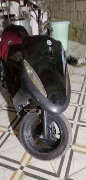 السلام عليكم ماكس البيع شلعه ومعدل تخبل شوفت عينك بكلايت شغال بيه ونضيفه تجي تفحص بيدك بيه تطكيع بل بلك فقط اريده٤٠٠وبيها مجال مكاني دوانيه ***********
