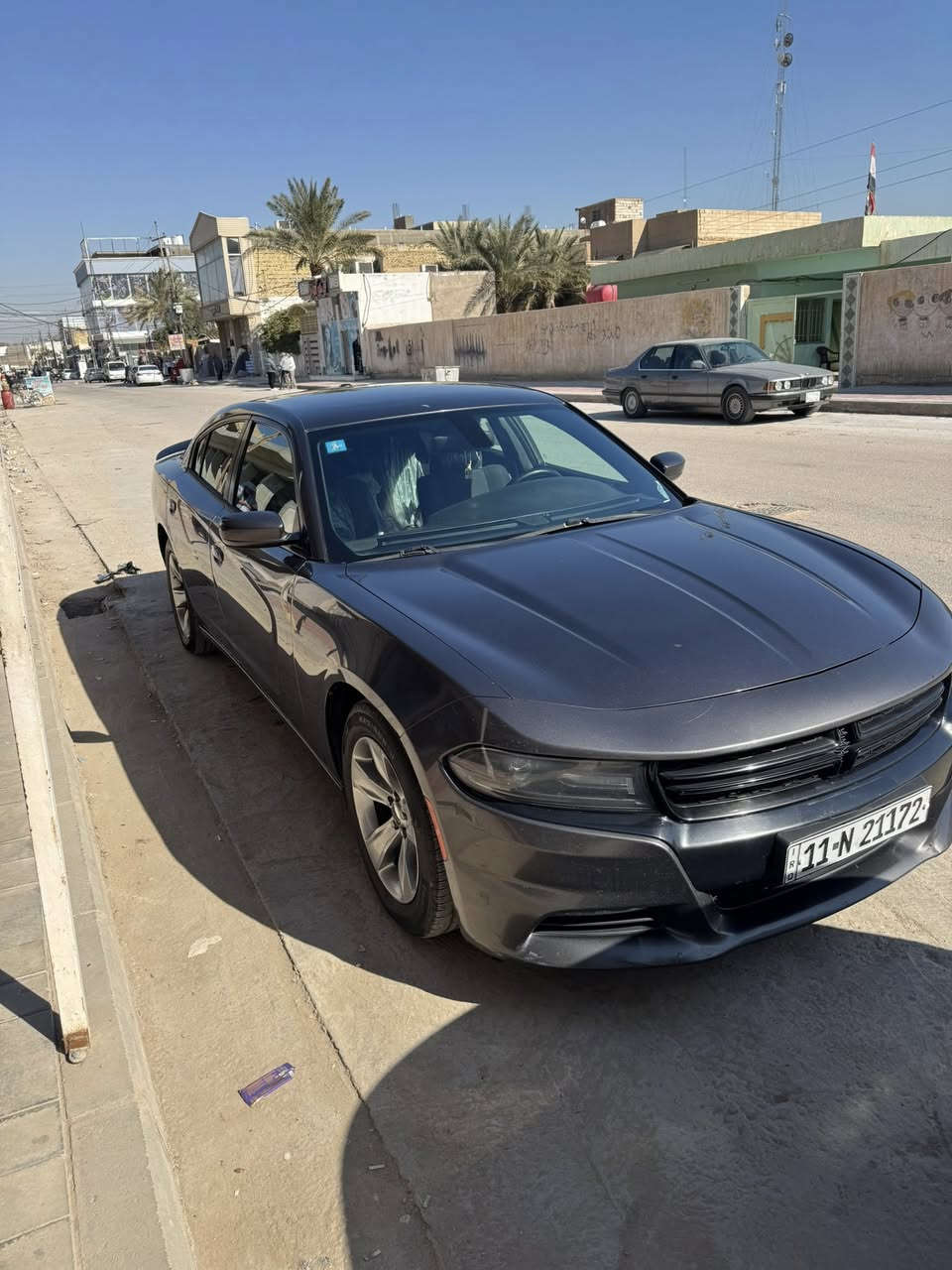 جارجر 2015 مكفوله. عدا بارد قليل موصفات ال sxt العاديه. رقم بغداد السعر. 185 ورقه مع مجال قليل 
***********
