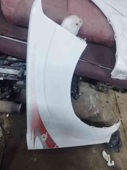 جميع قطع غيار نيسان نيفارا للاتصال *********** البصره صناعيه حمدان
