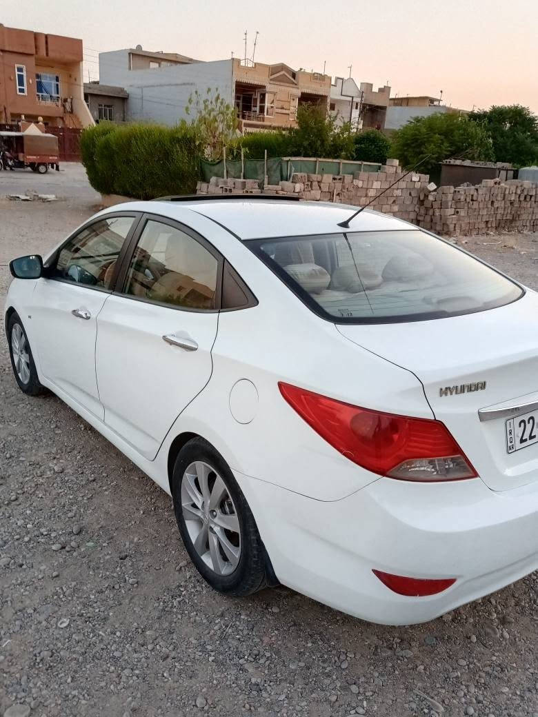 هۆندای ئەکسێنت 2012  بێ  سبوغ    بێ  تەعدیل    هەزەو   سەنەوی  ڕەقەمی  نوێ یە   مەکینە  گەورە   نەکرایتەوە     گێڕ  تۆماتیک      سلایت  ABS  کامێرا  AUX     ڤولیوم     USB  پێنج  ویل  نرخی 98  ژمارەی  مۆبایل  *********** أربيل, العراق
