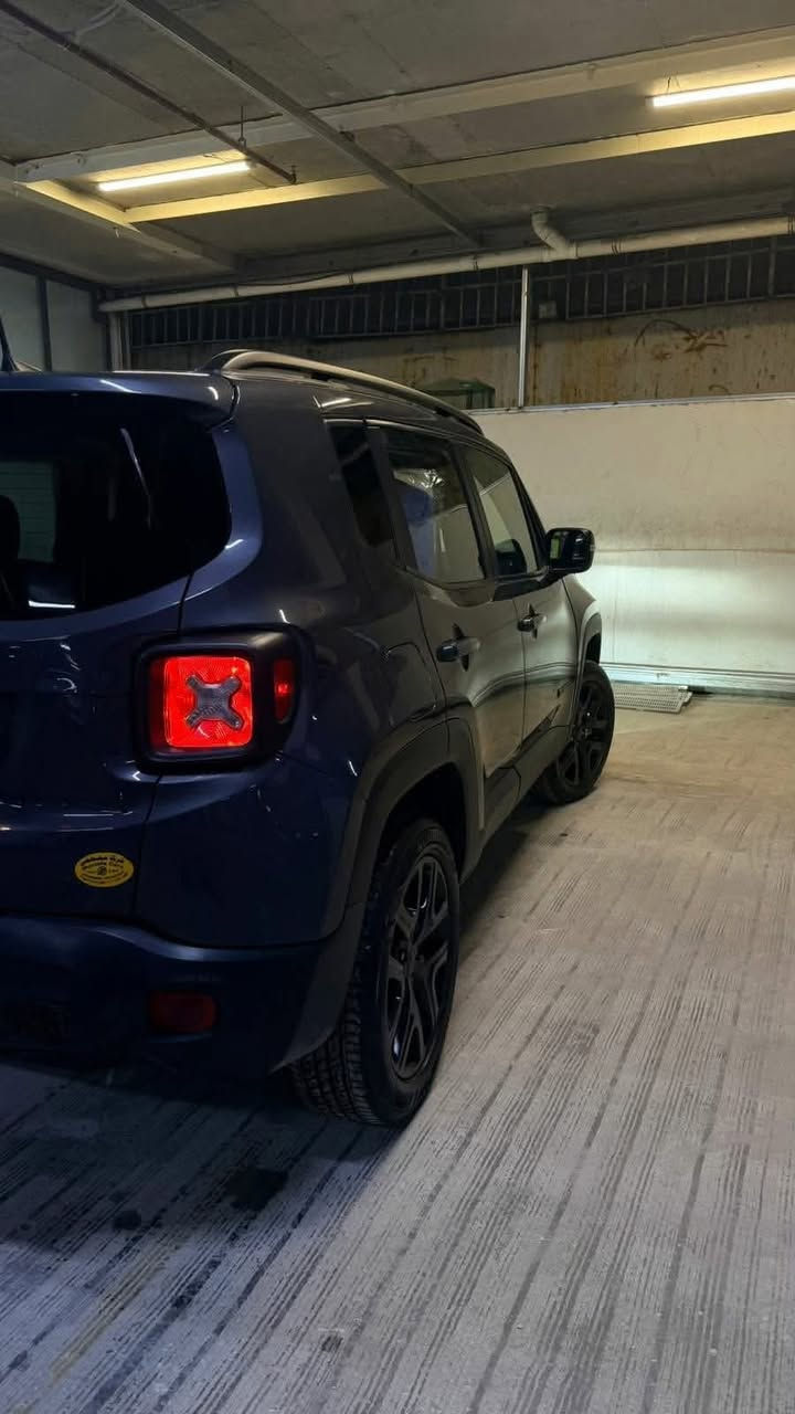 مطلوب مراوس جالنجر 

موديل 2023 
السعر 155
فئة لاتيتيود اعلى فئة فول مواصفات ماشية 16 ميل
قطعه وحده صبغ جاملغ امامي جها سايق 
رقم اربيل الدولي 
رادار نقطة عمياء
 شاشة كبيرة
بــانــورامــا
 تدفئة مقاعد ودركة 
تشغيل عن بعد
 3 بصمات دخول ذكي
 مقعد السائق كهرباء
دمام صوت بلادي بالصندوق
ويل 18 بلاك بلادي 
محرك 4 سلندر توربو


**إذا كنت صاحب هذا الإعلان وتريد حذفه لأي سبب، رجاءا أرسل رسالة إلى الدعم الفني**