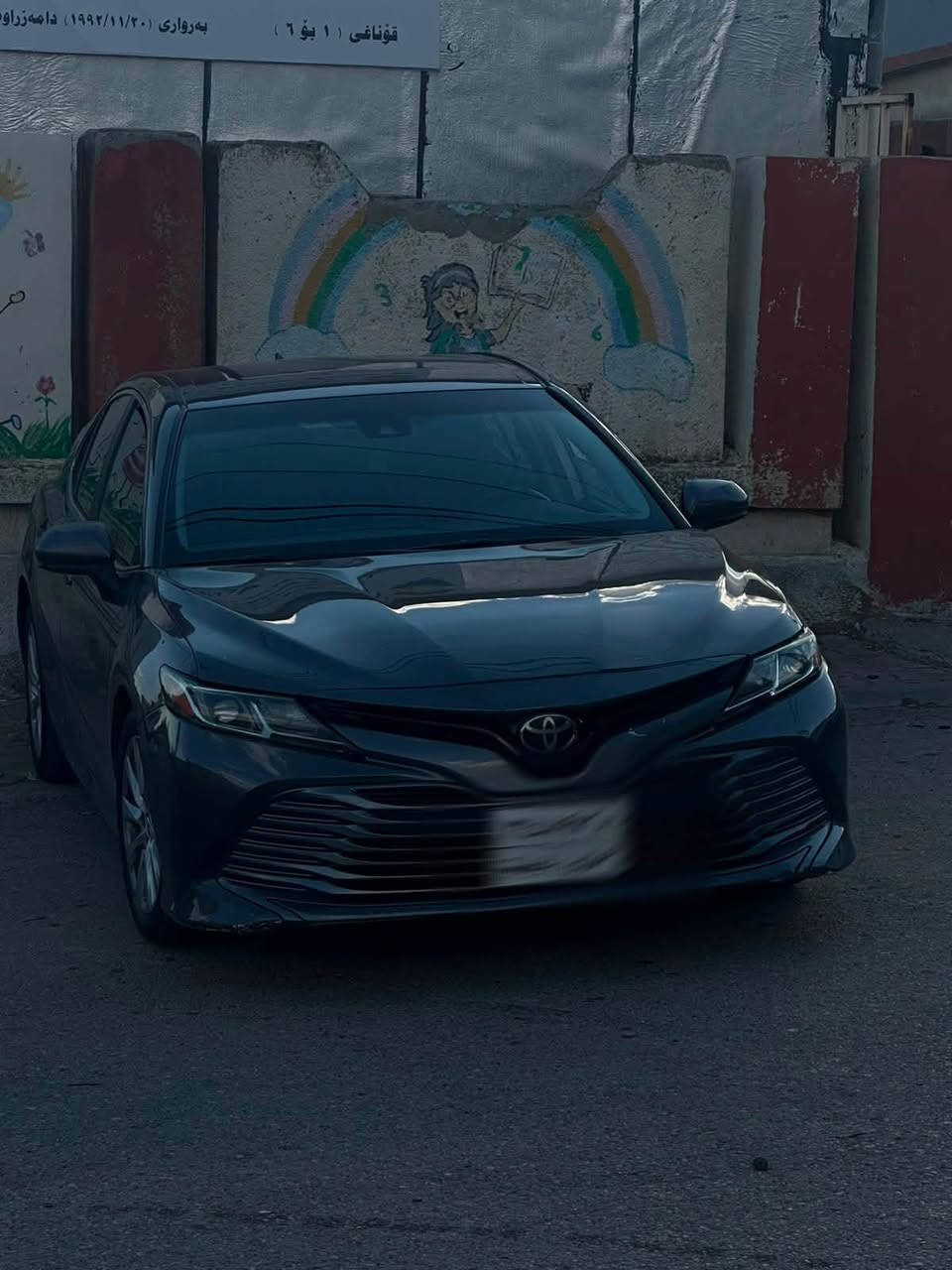 toyota camry 2019 le :تۆیۆتا کامری ٢٠١٩
ماوەی ڕۆیشتن:١٢٠مایل
سەیارەکە زۆر جوان و پاکە هەموو گیانی بەشەرتە گێرومەکینە و کارەبای و تحویل غرامە بە شەرت سەبارەت بە بۆیاخی سەیارەکە ٤ پارچەی بۆیاخە بێ ناوگرتن ڕەسمی سۆنەر دانراوە! 
نرخی:١٤٢ گەڵاو معامەلەیەکی کەم
سلێمانی

***********
