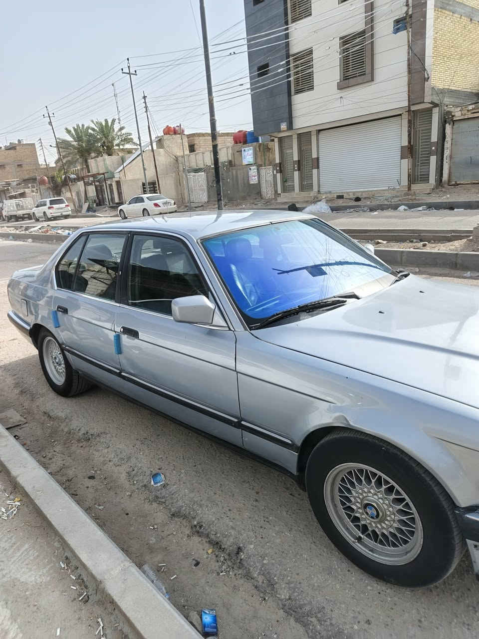 بي ام للبيع حجم ٧٣٥ سلفري سياره جاهزه محرك كير ميكانيك شرط تخم تاير جديد رقم بغداد شرط التحويل السياره جاهزه والتبريد بس نقص راديتر السعر ٤٥بيها مجال للستفسار ***********
