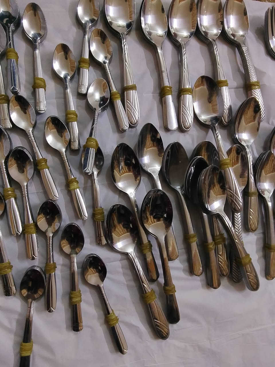 سلام عليكم حبايب هاي باله المانيه مال خواشيك وجطلات وجفاجير وجمجات وجميع ادوات المطبخ متوفره الحيب يحجز على صفحه ويكلي شيريد واني اثبت حجز واليحب توصيل موجود واليريد يجي موجود بسوق المحموديه اني


**إذا كنت صاحب هذا الإعلان وتريد حذفه لأي سبب، رجاءا أرسل رسالة إلى الدعم الفني**