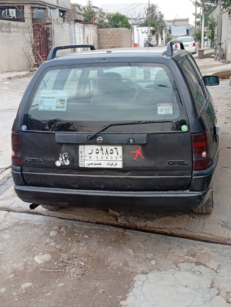 موديل 93 
. سنوية جديد لحد 2028
دفتر وقود موجود
شرت تحويل و وكالة
*********** كركوك, العراق
