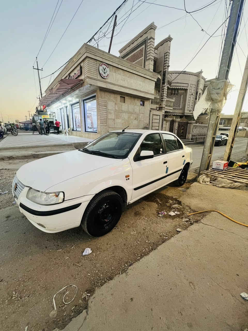 السلام عليكم
سمند ٢٠١٢ للبيع مكان بابل
رقم بابل 
السعر ٤٠ وبيهه مجال 
السياره بيهه الجاملاغات الخلفيه صبغ وقبق جنطه 
للاستفسار اكثر اتصال بالرقم ***********
