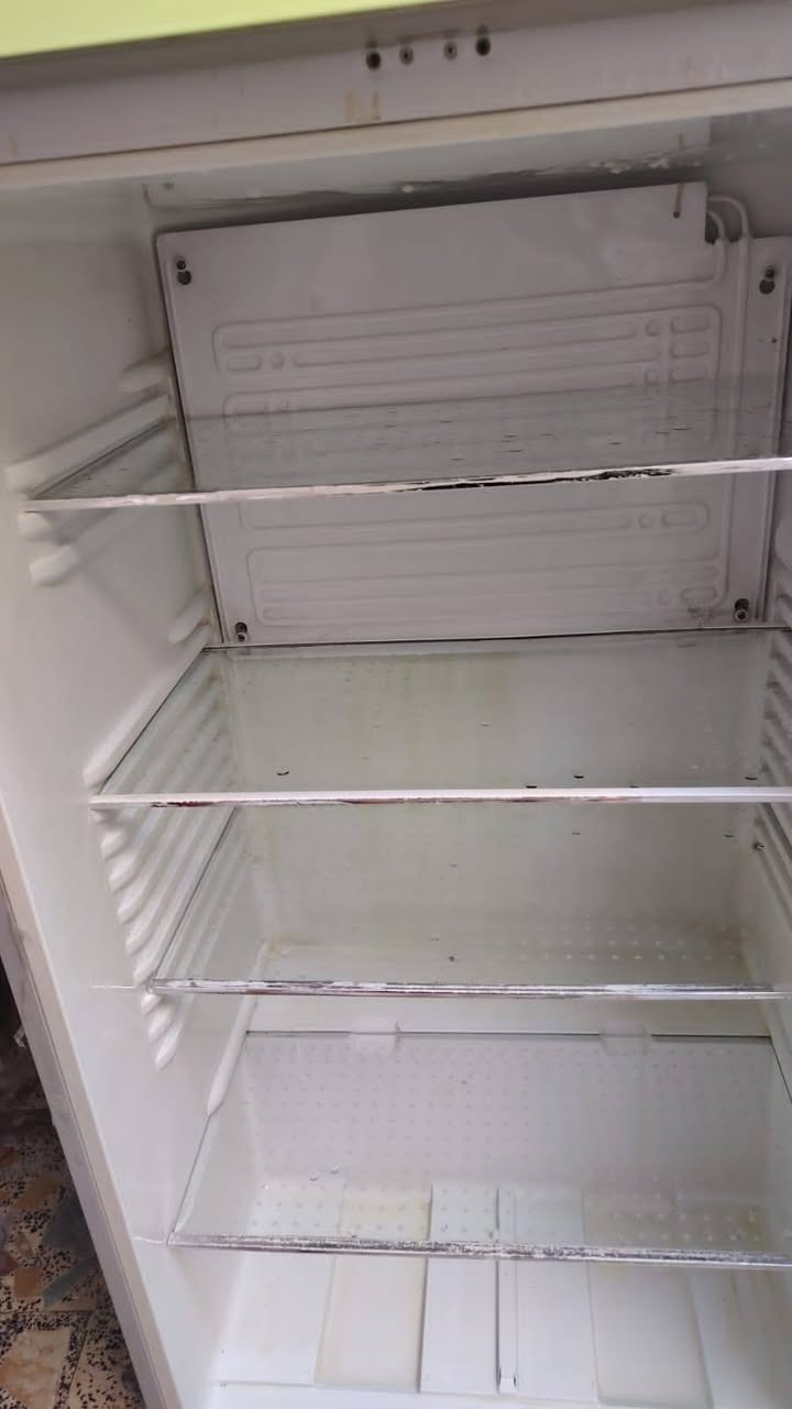 ثلاجة نظيفة ما داخلة تصليح شرط التبريد للبيع ٢٧٥ وبيه مجال للشراي عمارة, ميسان


**إذا كنت صاحب هذا الإعلان وتريد حذفه لأي سبب، رجاءا أرسل رسالة إلى الدعم الفني**