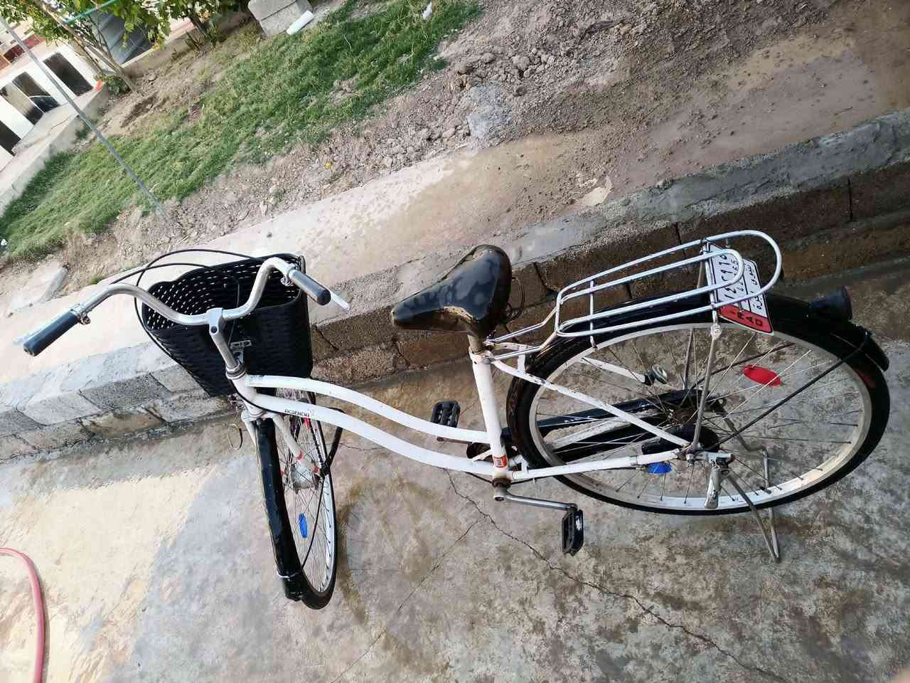 2020 دراجه حجم 27 اذا منو تريد خابرني لهذا الرقم/***********
