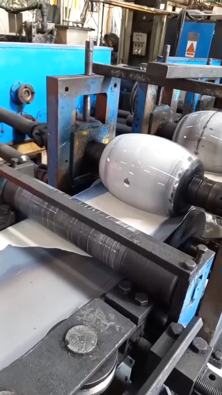 🏭انتاج شخاط قياس 140×70 مع حديد درجة اولي اصفهاني 

يمكننا انتاج جميع انواع الحديد الصناعي في قياسات مختلفة حسب طلبكم✅

❗انتباه : يتم فحص جمیع المنتجات من قبل المهندسین قبل الشحن

تواصلوا مع فولاد اصفهان عبر واتساب : 0913 477 1204 

#حديد #اسعار #بوري #Steel


**إذا كنت صاحب هذا الإعلان وتريد حذفه لأي سبب، رجاءا أرسل رسالة إلى الدعم الفني**