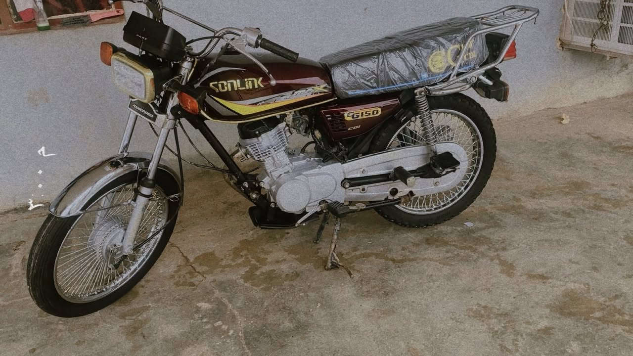 دراجه نامي برو موديل 2020 محرك 125 دراجه وضع شركه كلشي شقال محرك شرط مامفتوح تفيلس مامفيلس أوراق بيها سعر 400 وبيها مجال مكان كياره للتصال ***********
