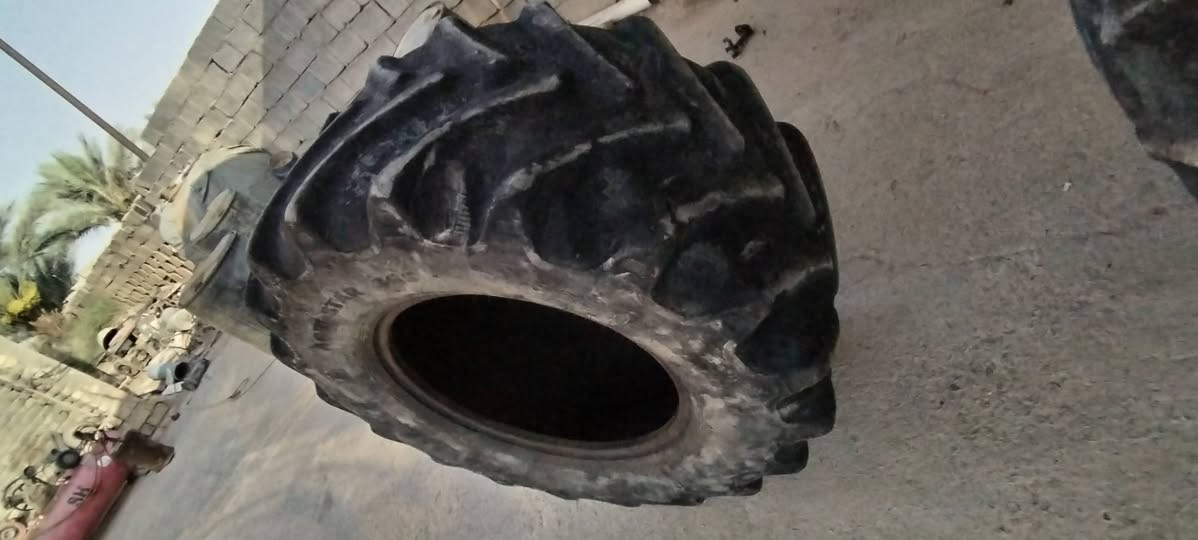 تايرات نيوهولند حرفش  نص عمر
***********
***********
