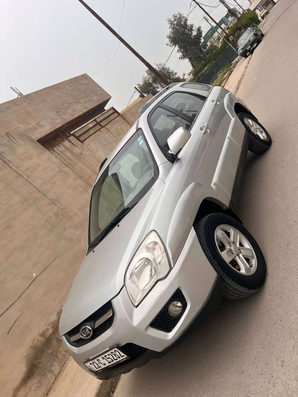 كيا سبورتج موديل  2009
كلين بدون صبغ سنويه جديد٢٠٣٠
دفتر بنزين بيها داخل اصفر سيارة جاهزه 
  سعر١١٦ شراي خابر
*********** مكان كركوك للبيع فقط ماراوس ولا ابيع قسط كركوك, العراق
