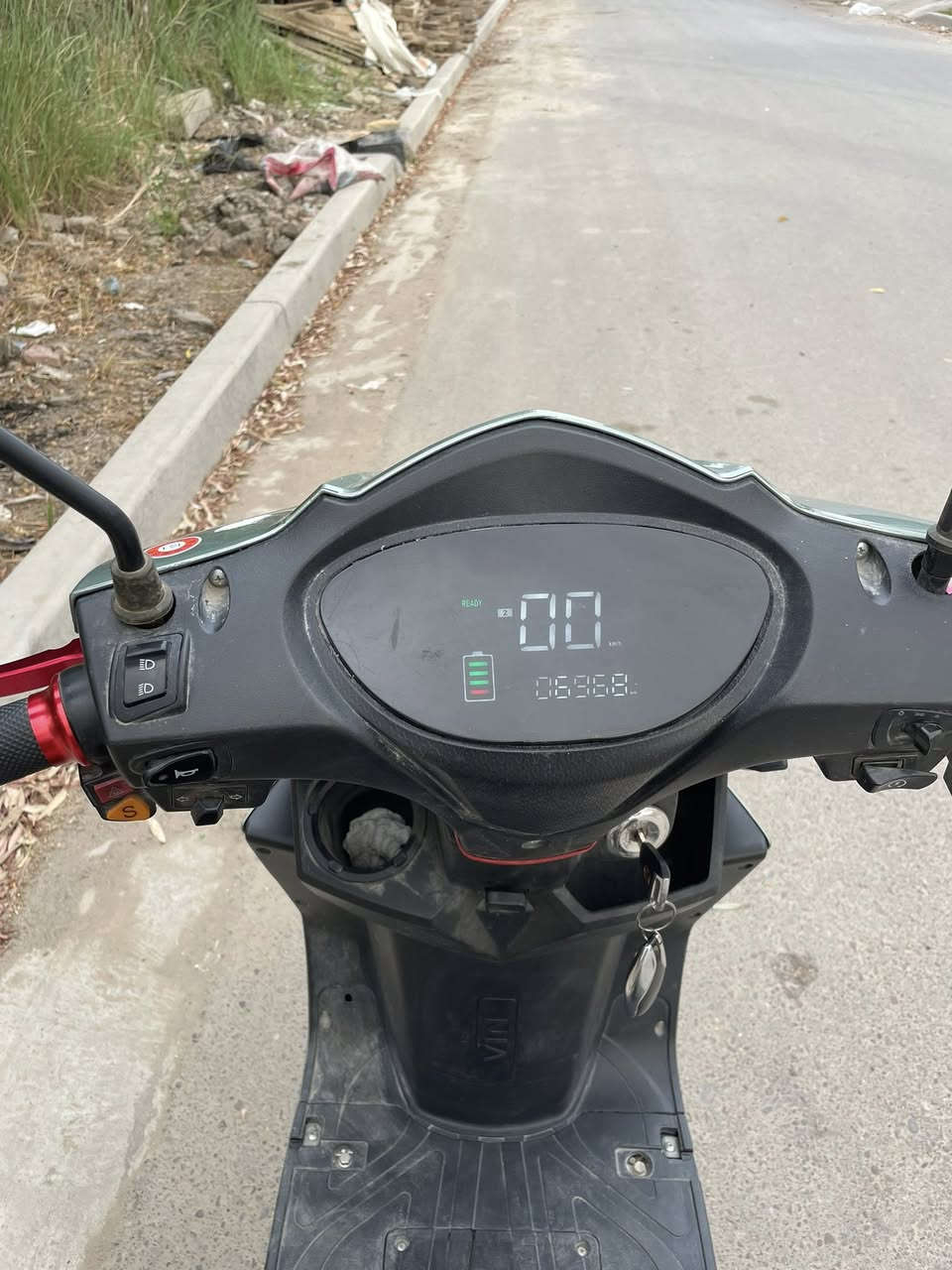 🛵دراجه شحن سكنس 2024
🧵ملف 1500
🟰3 سرعات بمعدل 85 الحقيقي 70 كيلومتر
🔋6 بطاريه استهلاك معدل 75‎%‎
ماشيه 6.900 كيلو متر
🔌كهربائيات شغال
لايت LED زنون عالي
الدراجه نضيفه سعرها مناسب 
اقرا المواصفات زين السعر خاص.


**إذا كنت صاحب هذا الإعلان وتريد حذفه لأي سبب، رجاءا أرسل رسالة إلى الدعم الفني**