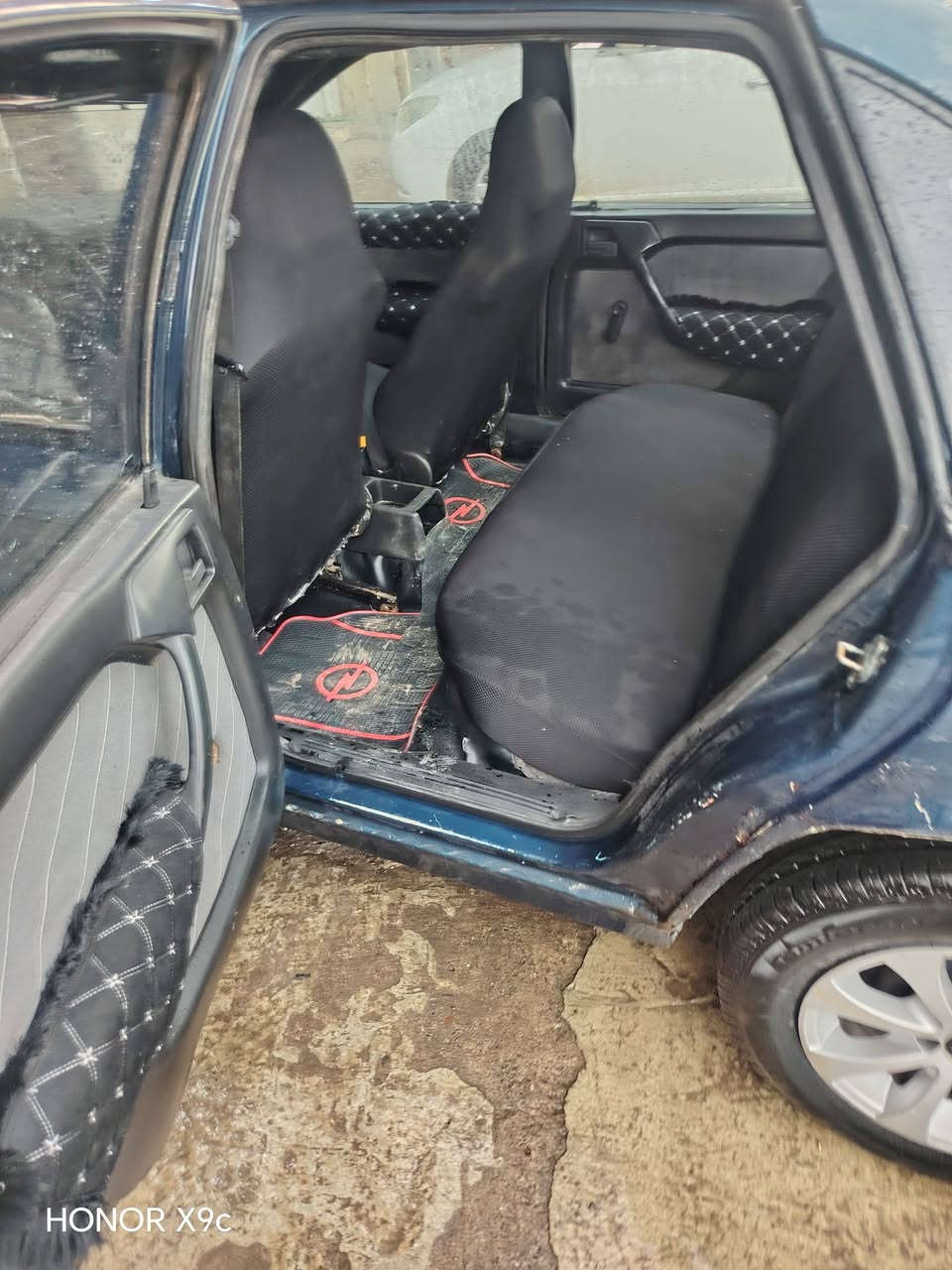 السلام عليكم اوبل فكترا حجم 16 كير محرك شرط رقم دولي جديد صبغ حزام جماليه 
***********      السعر 35
