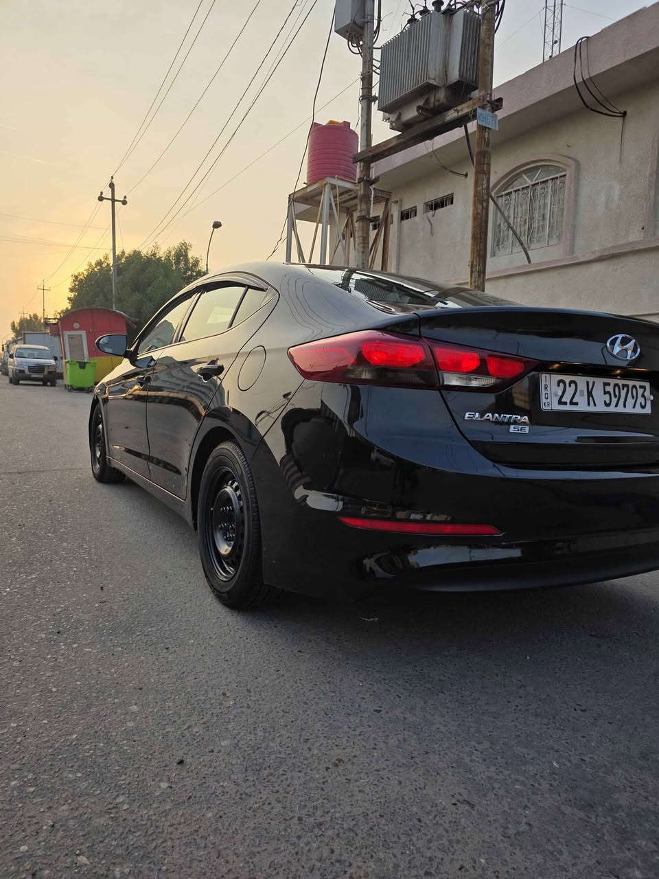 السلام عليكم  النترا وارد امريكي مديل ٢٠١٨ اربيل سنويه ورقم جديد تحويل او وكاله حاضر حادثه  جاملق صفحت سايق وخشم البنيد  ايرباك بس دركه   مكينه ٢٠٠ دوش كير اي تي  سياره جديده بمعنه الكلمه مامشتغله تكسي ماشيه ٨٩ مايل  تحكم ستير ٣ انضمت قياده  شاشه كار بلي   سعر ١٢٥  رقمي *********** اثير *********** البصرة, العراق
