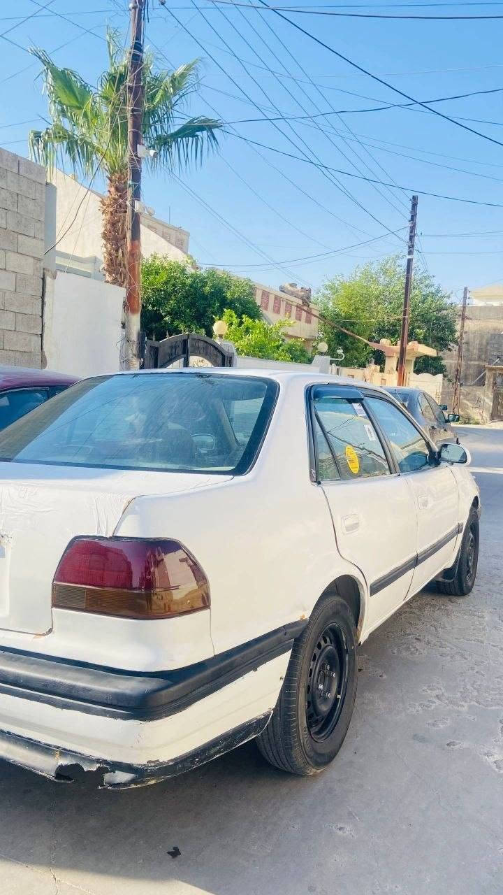 السلام عليكم 
1996السياره كير ومحرك فول سنويه لل2027تحويل مباشر من الشرعي السياره يحتاجلهه ترتيبات السعر 25وبيهه مجال ***********
