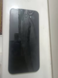 آيفون ١٣ برو ماكس • بطارية ٨٧٪ • ملحقات