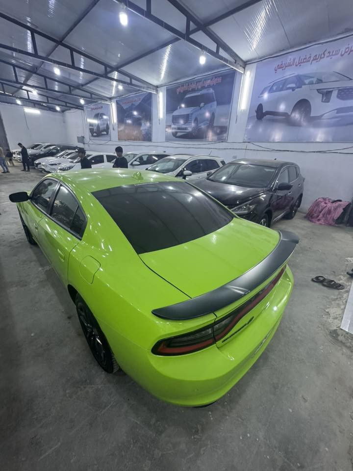 السلام عليكم
دوج جارجر للبيع

موديل 2023

وارد امريكي 

لون اخضر مميز 🍏

الفئه sxt

محرك 3600

السياره زيرو ماشيه 28 الف 

حادثه جاملغ خلفي مصبوغ وبنيد محدث جيتي وجاملغ امامي بي صبغ والباب الخلفي بي بارد 

بجم كبس كير ومحرك وراديتر كله شركه 

مواصفات 

شاشه وتحكمات وكاميرا خلفيه ومثبت سرعه وتشغيل عن بعد وغرفه قماش وباقي المواصفات غير متواجد ع الفيس مكاني بابل الشوملي السعر 242 بيها مجال

***********
