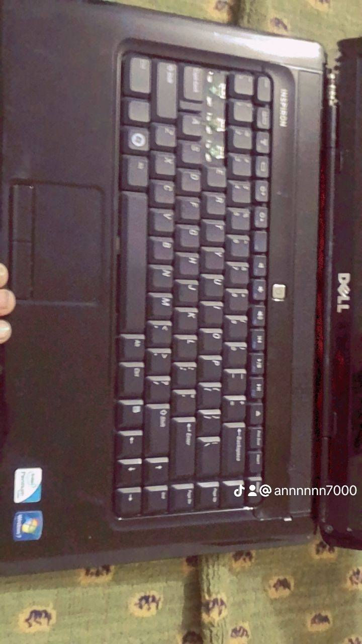 لاب توب ديل للبيع ملاحظه شاشه مكسوره نقص هارد شغال لاب توب بغداد مكاني رقمي ***********
