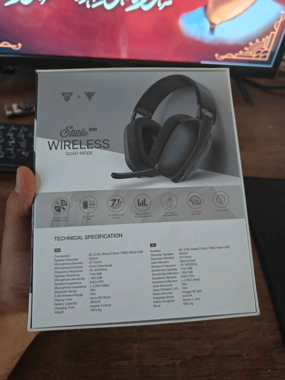 سماعة وايرليس FANTECH STUDIO PRO محيطي 7.1 
اشتريتها بشهر الواحد يوم 19 من الأماني ب70 ألف واستخدمتها اسبوع واحد وضميتها
ملحقاتها كاملة 
تدعم كل الأجهزة ومنها PC والكونسل 
تشتغل بلوتوث ووايرلس دنكل وكيبل
شحنها يطول 40 ساعة 
وتشتغل على بعد 10-15 متر
سماعة مرتبة وخير من الله
سعرها 50 ألف قفل
متوفر توصيل لكل المحافظات كربلاء, العراق


**إذا كنت صاحب هذا الإعلان وتريد حذفه لأي سبب، رجاءا أرسل رسالة إلى الدعم الفني**