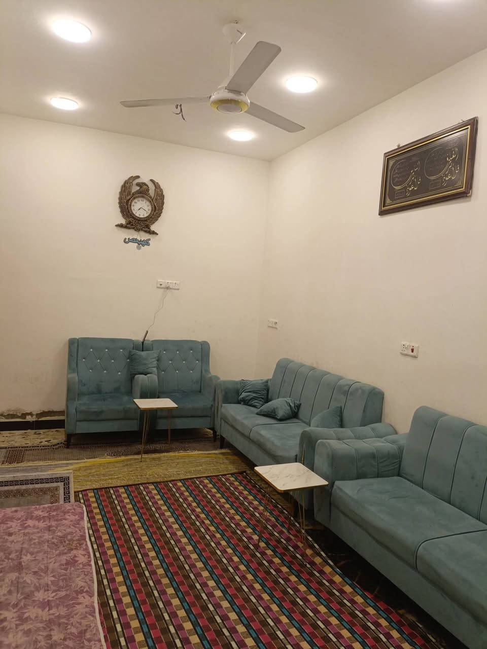 السلام عليكم بيت للبيع في بغداد المدائن الورديه مساحة 100متر زراعي ***********
