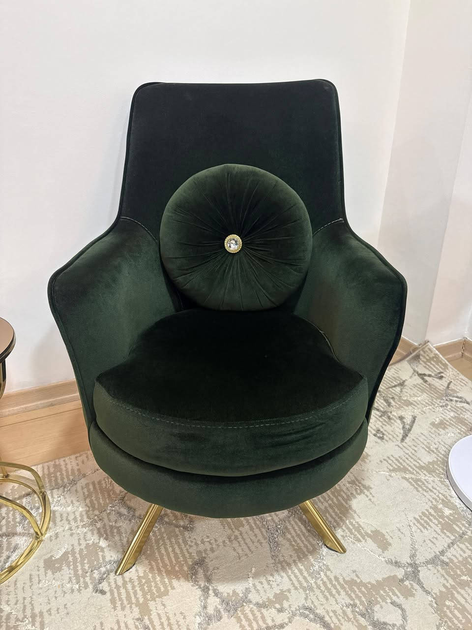 تخم تركي 10 مقاعد دزاين حديث قماش بيبي فيس 
مستخدم نظيف 
سعره 750 
عنوان سليمانيه صائب ستي قرب فاملي مول 
الشراي خاص


**إذا كنت صاحب هذا الإعلان وتريد حذفه لأي سبب، رجاءا أرسل رسالة إلى الدعم الفني**