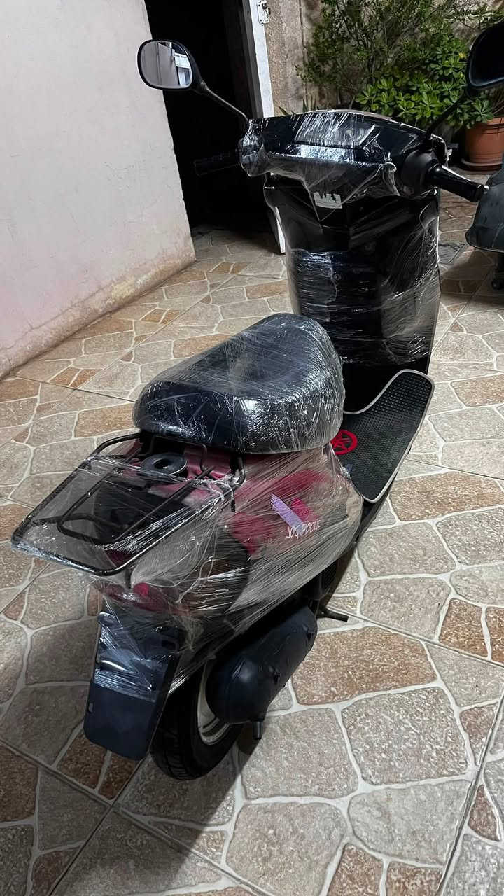سلام عليكم ماطور ياماها سحب للبيع لون ماروني محرك بشرط كهربائيات بشرط حتى السلف شغال صالنصه بيلاد كابريتر تجاري 
السعر 300بيه مجال مكان كركوك طريق بغداد  
***********

