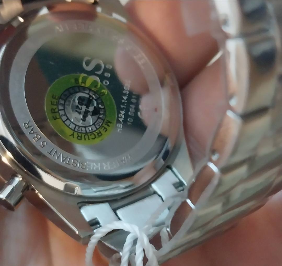 سلام عليكم ساعة boss ابيعه صيني ما اعرف اصلي او لا سعر ٨٠ وبي مجال


**إذا كنت صاحب هذا الإعلان وتريد حذفه لأي سبب، رجاءا أرسل رسالة إلى الدعم الفني**