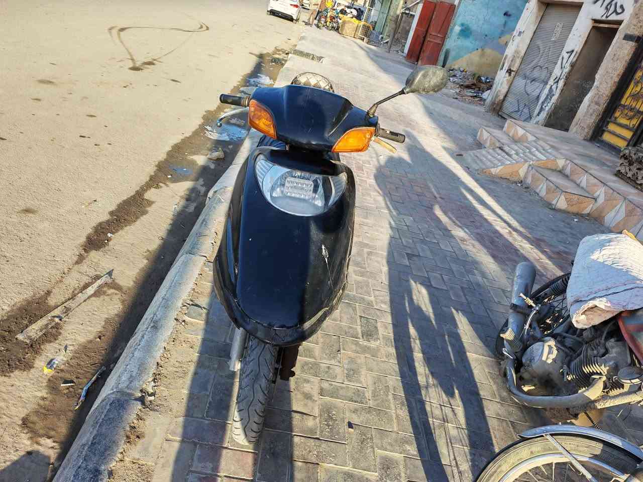 السلام عليكم ورحمه الله
دراجه سبيسي ياباني السعر 250 وبيها مجال 
كربلاء حي الغدير 
***********
مكلف بانشر
